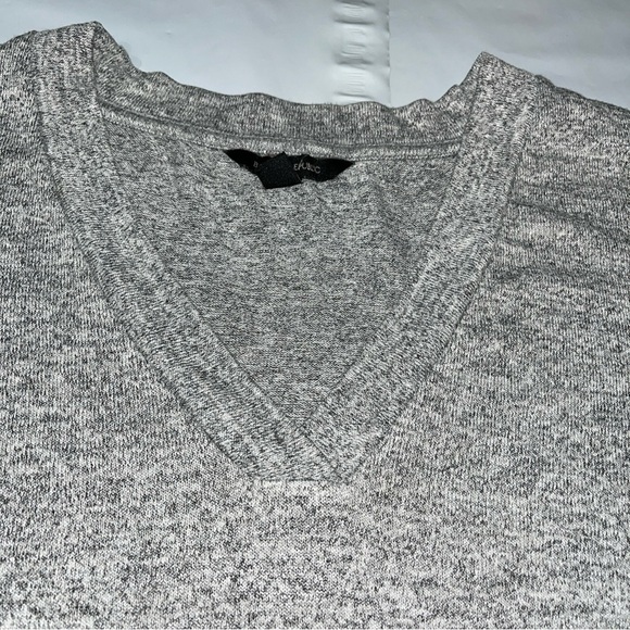 Banana Republic GRAY Long Sleeve V-Neck Knit Sweater Rayon Blend PULLOVER Mens M - Picture 10 of 14